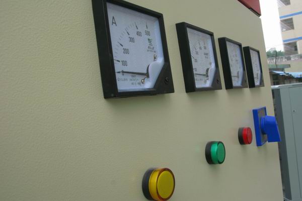 禹王台配电柜-3683讲讲配电柜注意事项